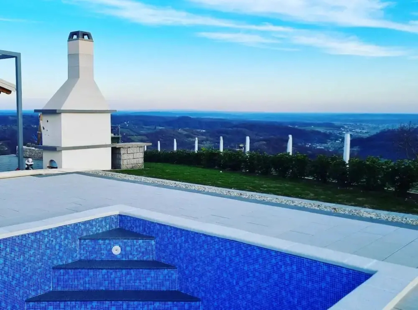 Villa Cerina With Outdoor Swimming Pool