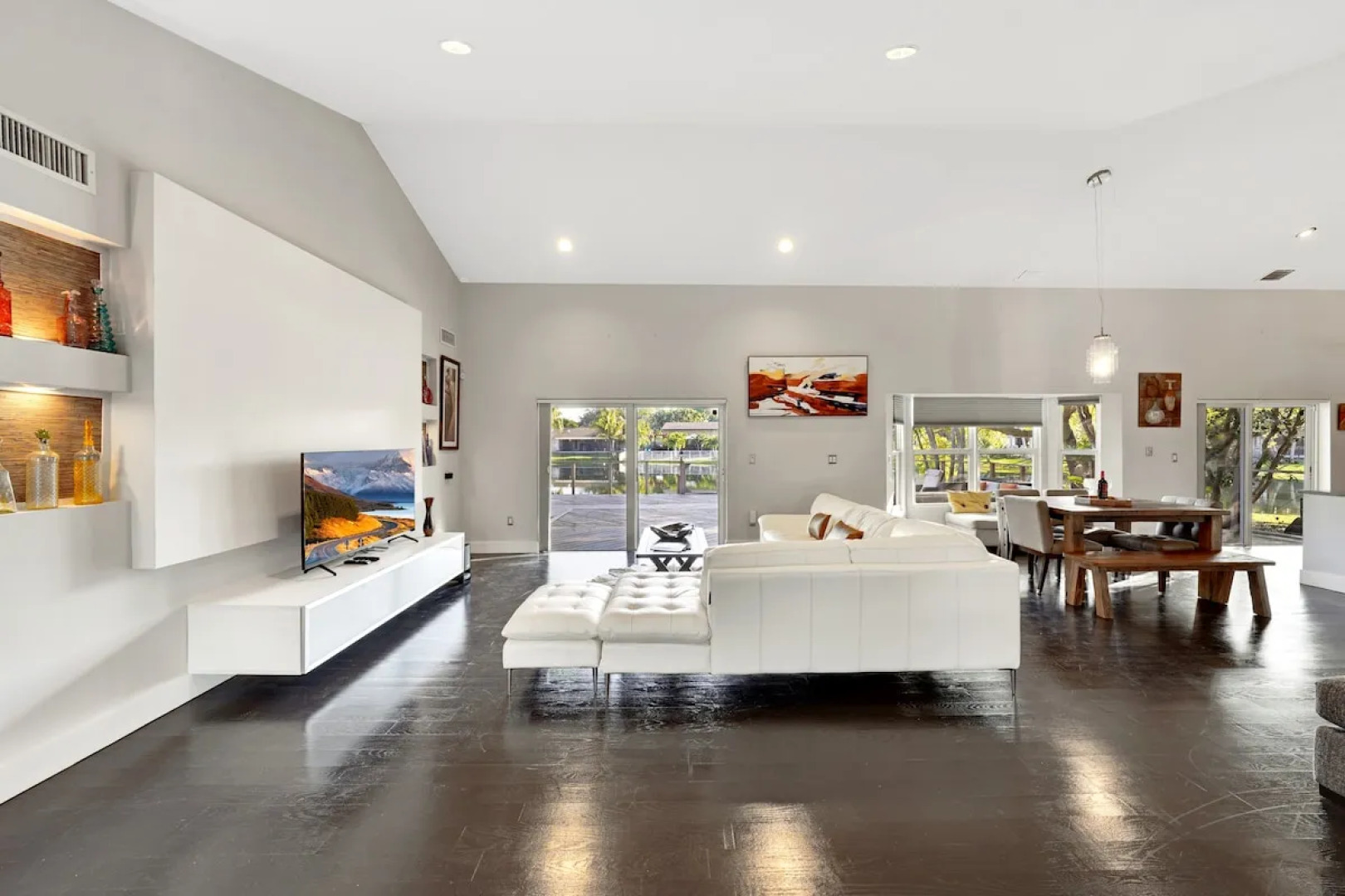 Blue stone lake home by PMI