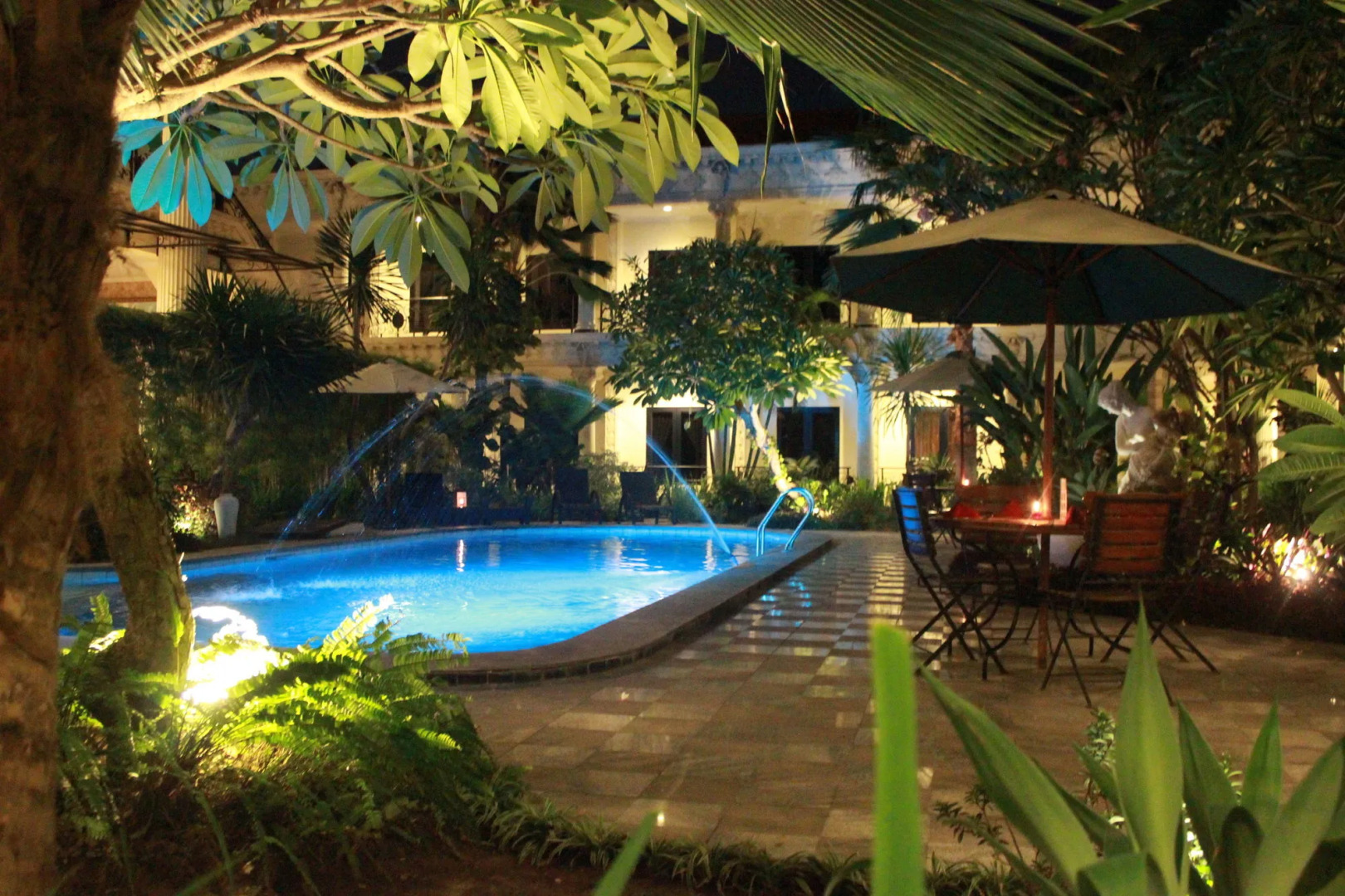 The GRAND PALACE Hotel - YOGYAKARTA