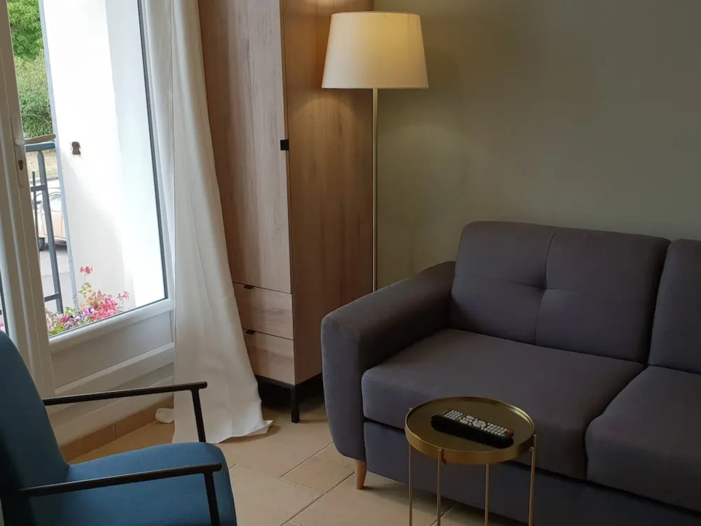 Aux Maisons (Relais du Silence)