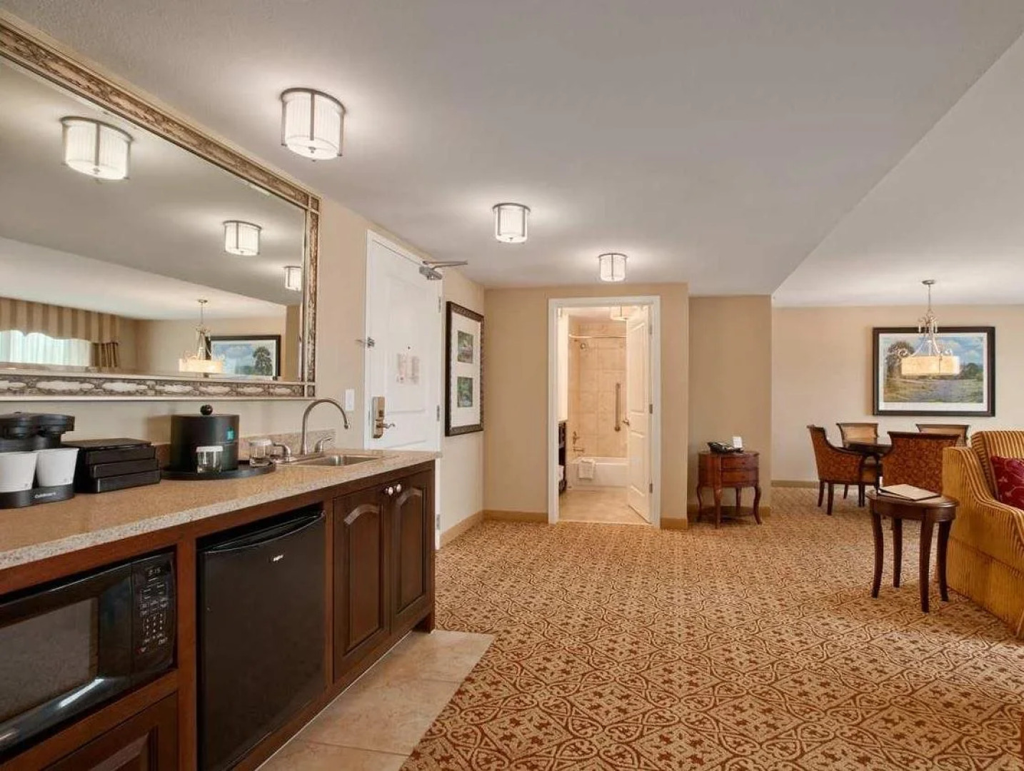 Embassy Suites San Antonio Riverwalk-Downtown