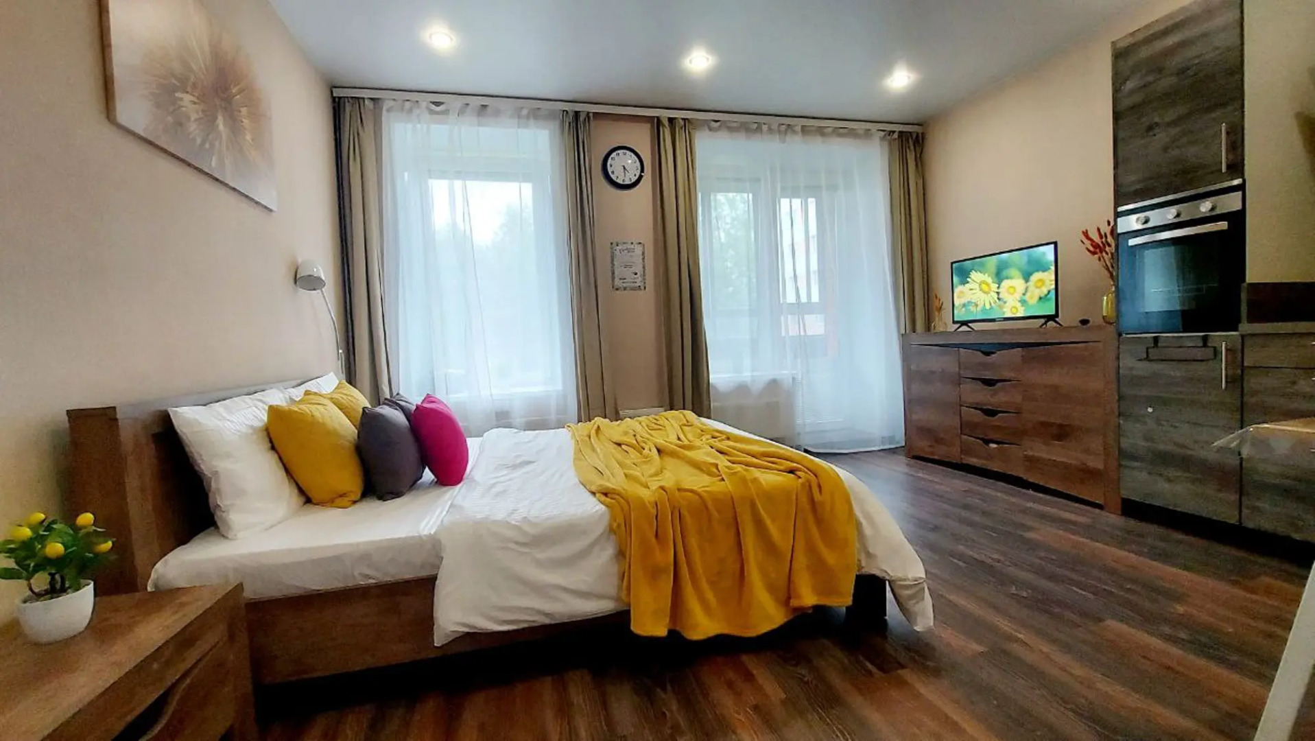 Суточный рай на проспекте Морском 69