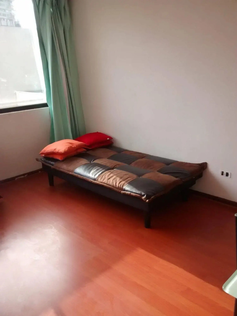 The Key to Santiago Downtown II