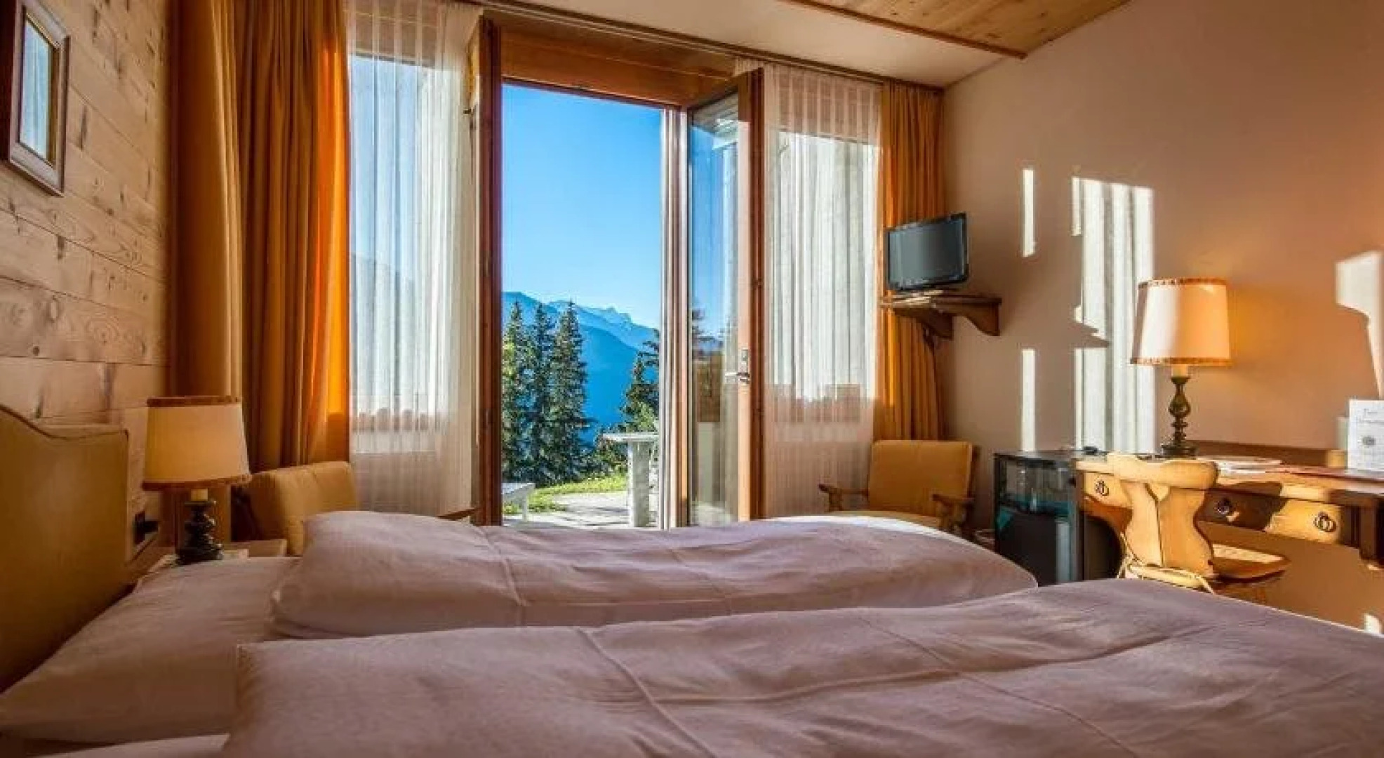 Swiss Chalet-Style Hotel Walliser Spycher