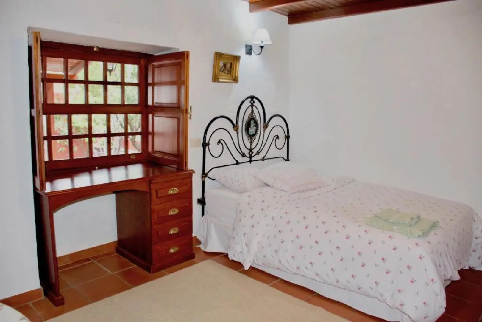 La Casa del Moral by I N Z U L A E