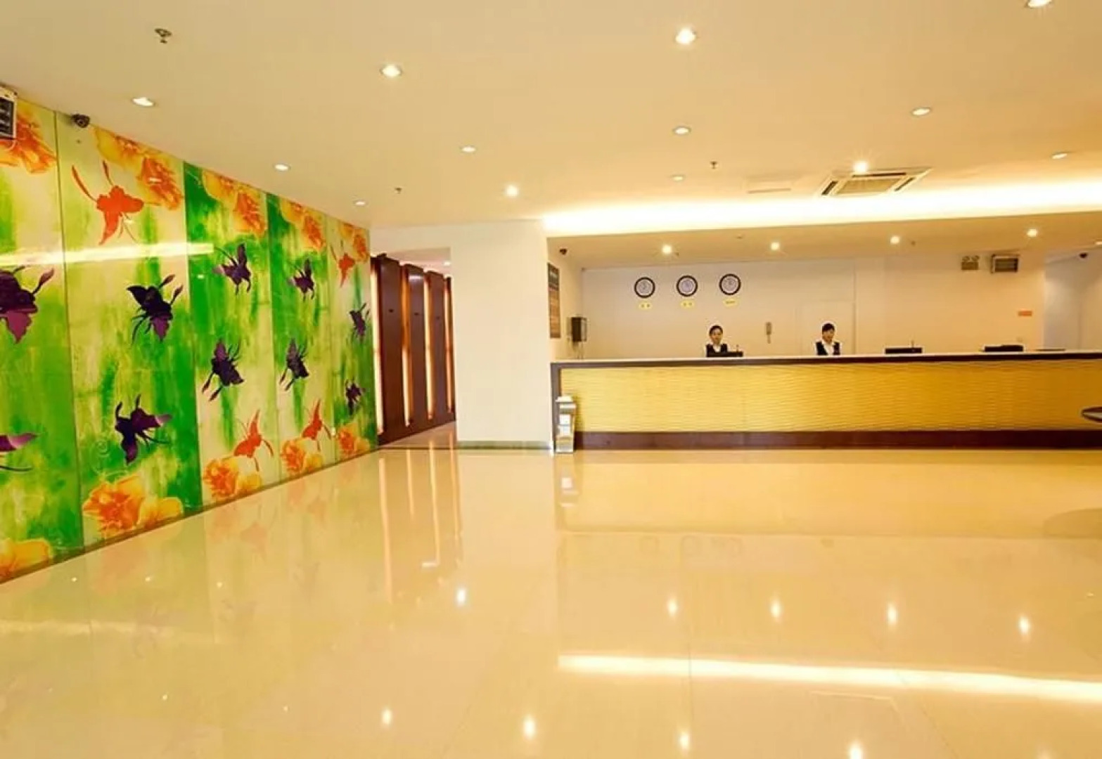 Wuhan Demo Express Hotel Wuchang Railway Station