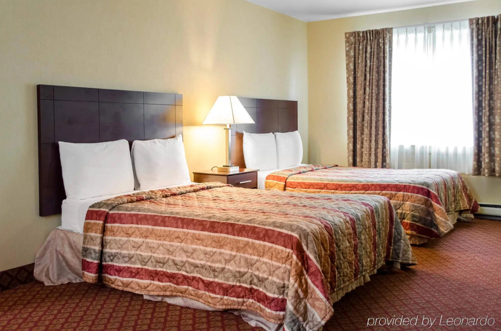 Rodeway Inn & Suites Hershey Chocolate Avenue