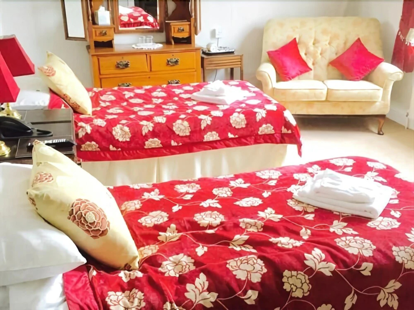 The Severn Arms Hotel