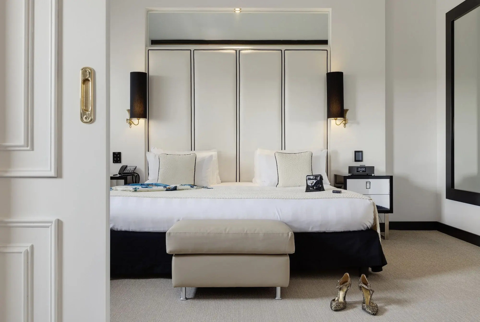 Отель Melia Milano