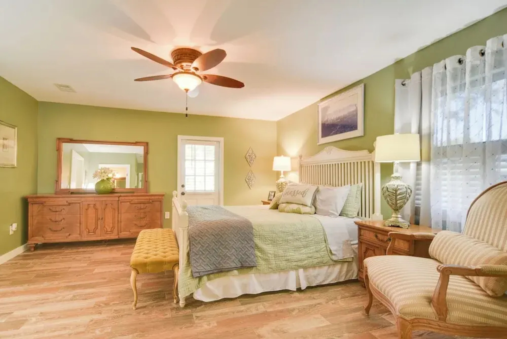 Riverfront Getaway w/ Hot Tub & Game Room!