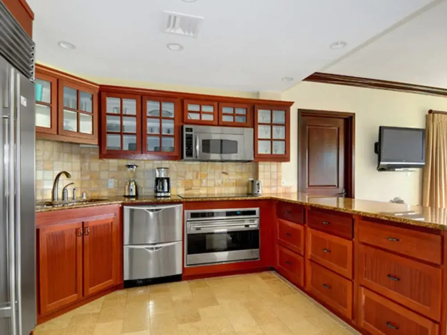 Waipouli Beach Resort A302