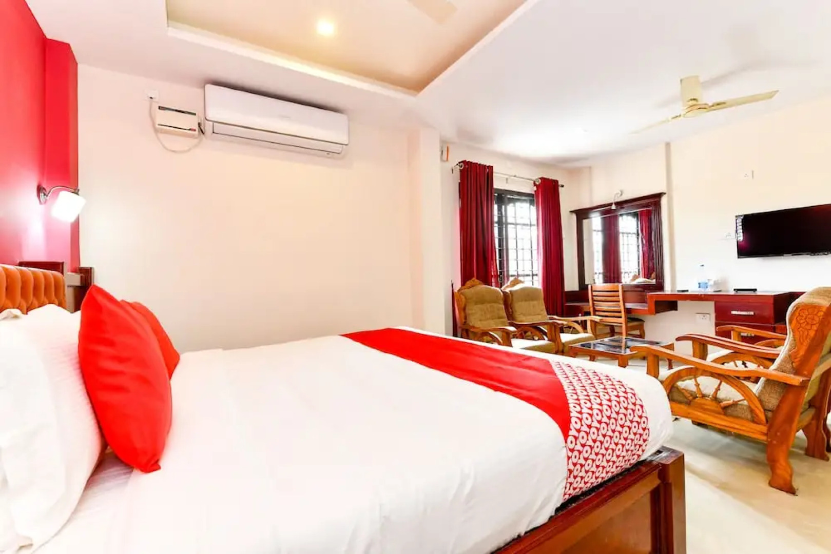 Jk Lodging by OYO Rooms