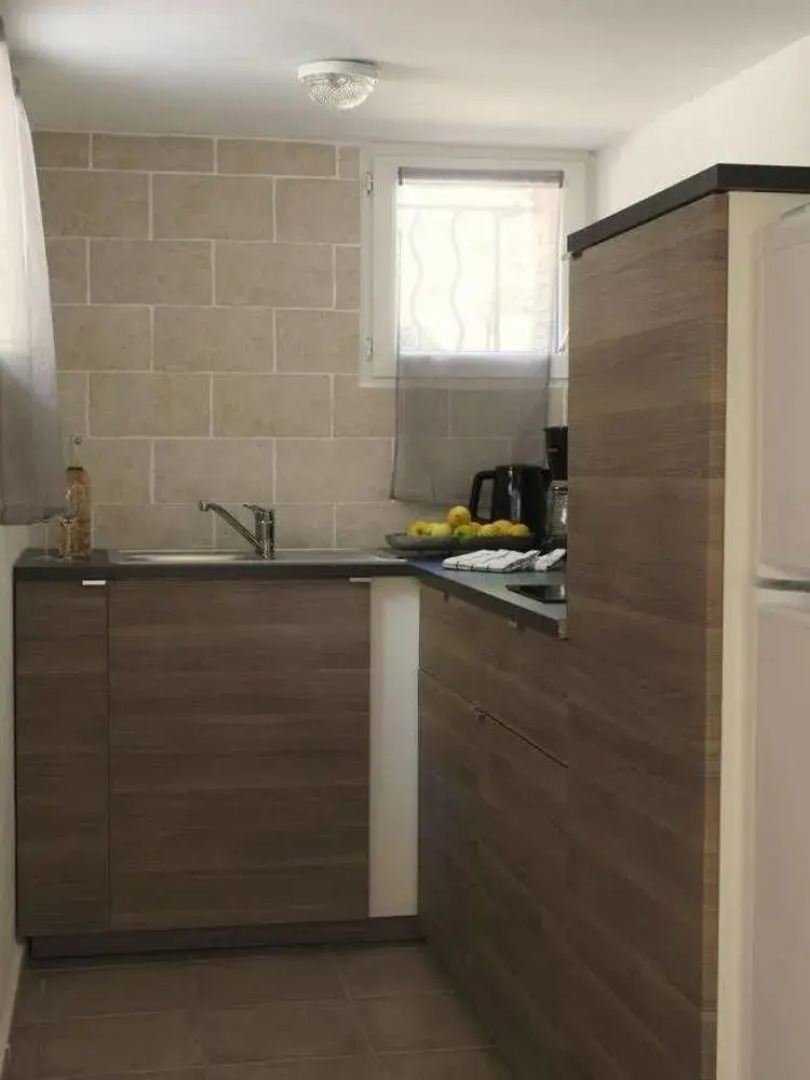 Studio Terra Cotta pres de la plage