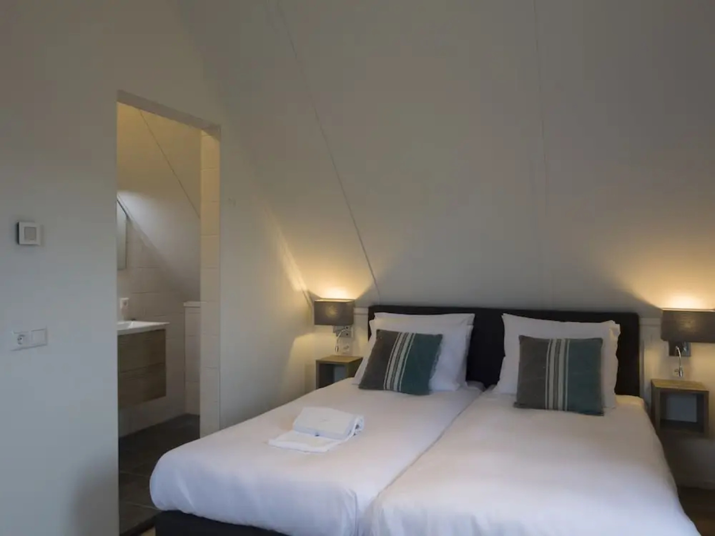 Luxury Villa Near Veerse Meer Resort