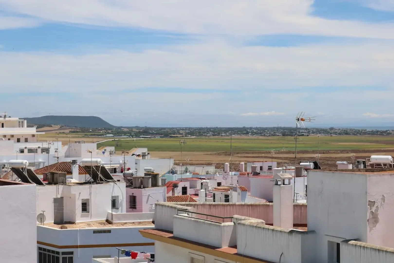 Hotel Restaurante Blanco y Verde