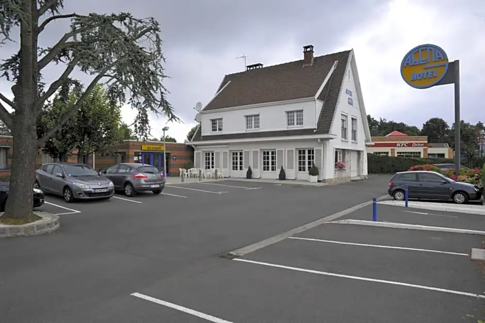 Hôtel AGENA Lille Aéroport Lesquin