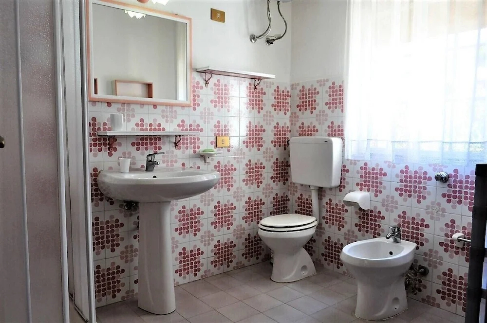 Casa Aisha con ampio giardino sul mare