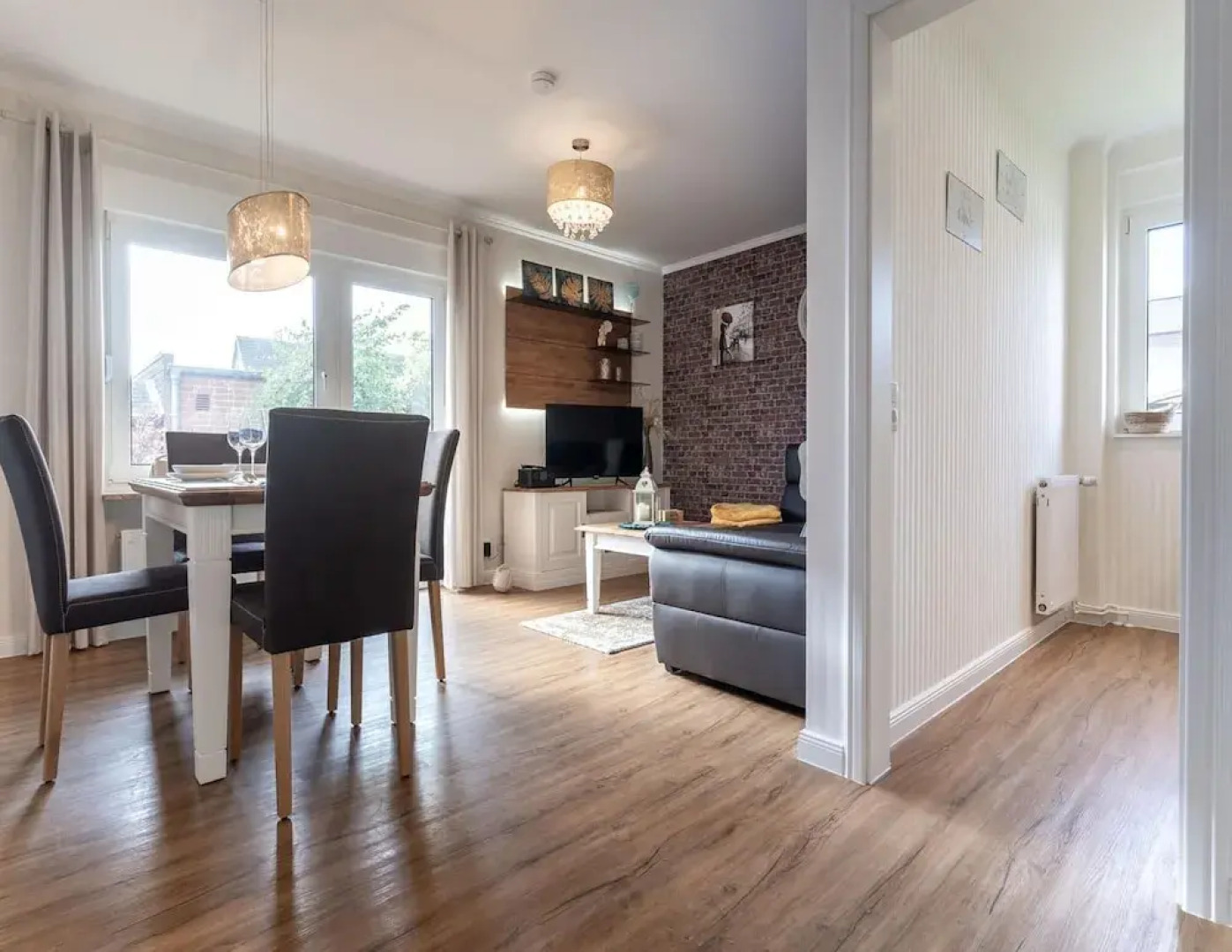 Apartment in Westerdeichstrich Near North Sea