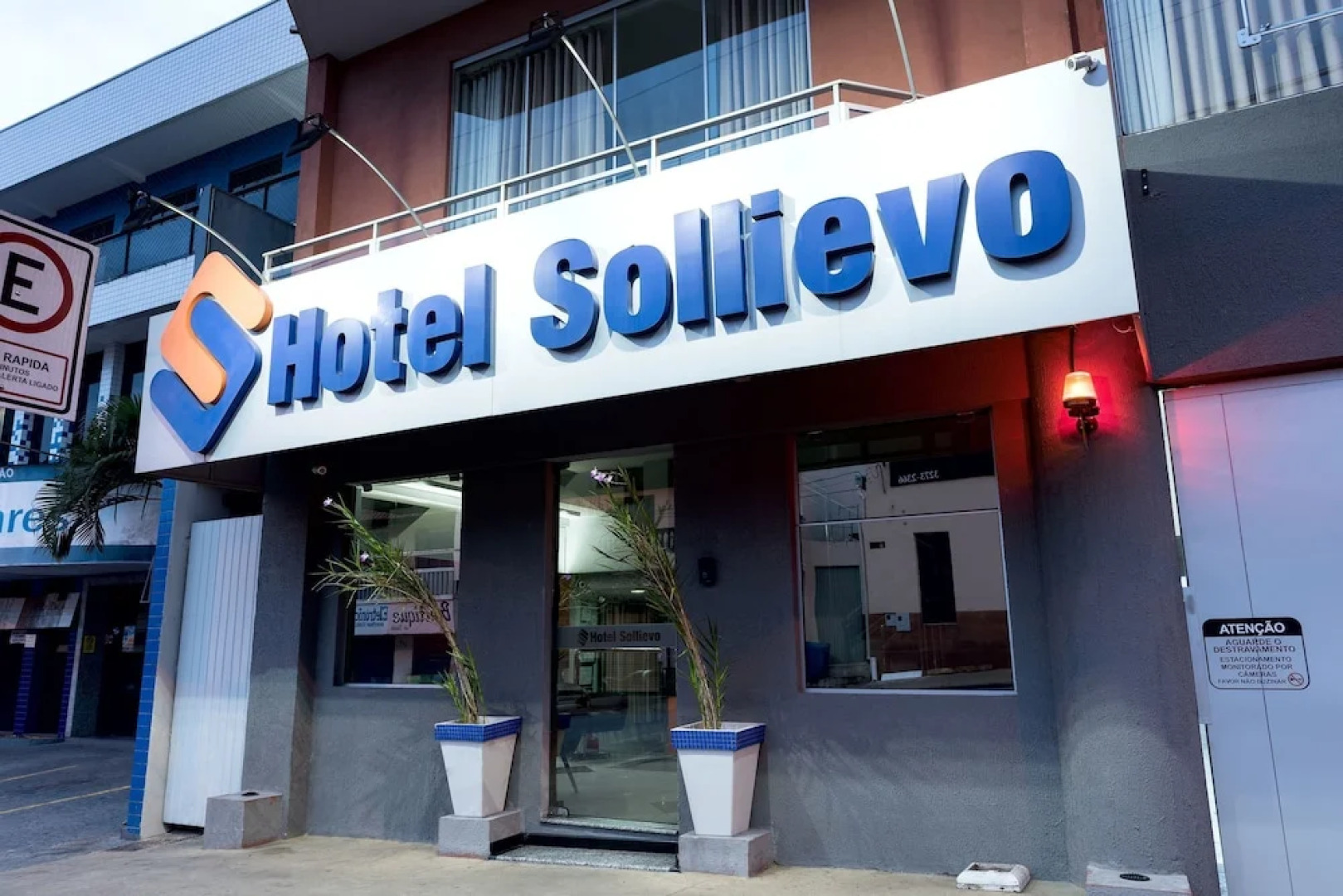 Dom Sollievo Hotel