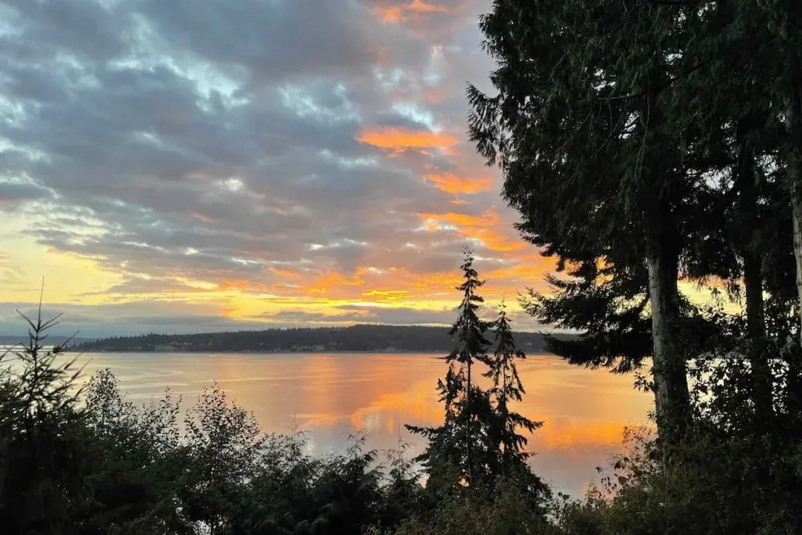 Serenity Pines by Avantstay Incredible Views