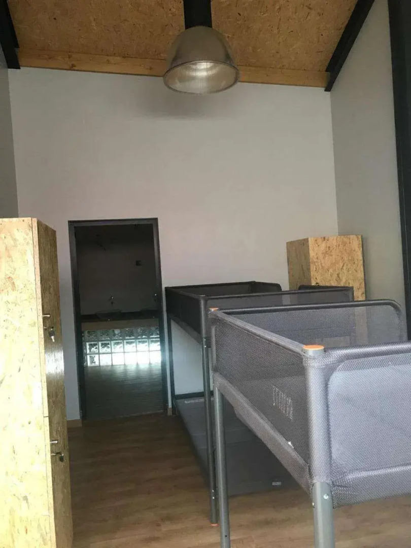 Hostel Wood Steel & Glass