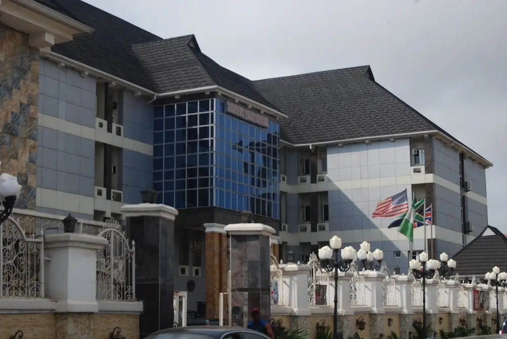 Titanic View Hotel & Suites Ltd