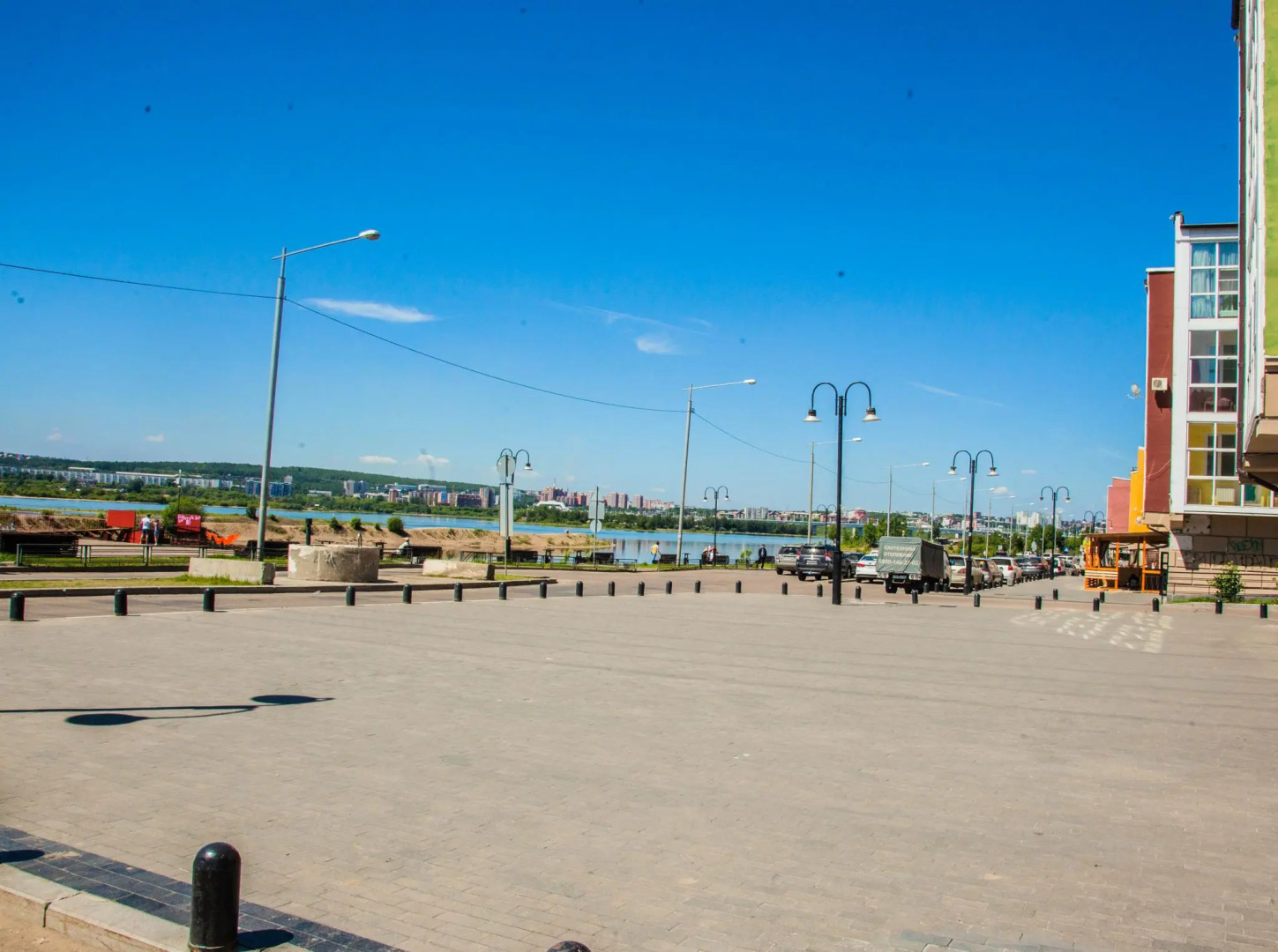 Апартаменты на Верхней Набережной 145/11