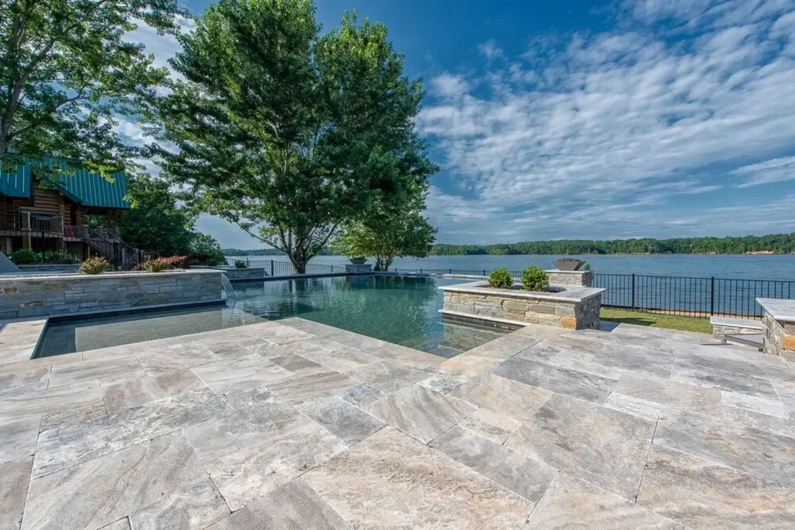 Azalea Retreat - The Cottage by Avantstay Pool