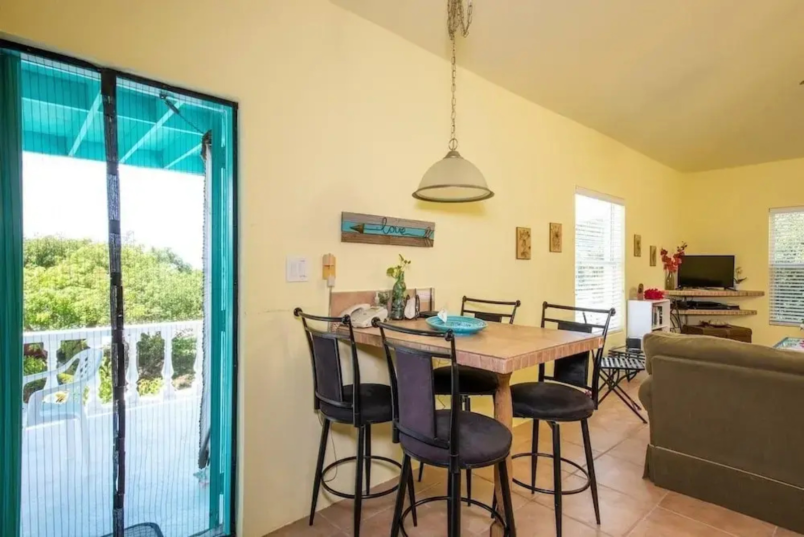 Key Lime Cottage 2 Bedroom Home