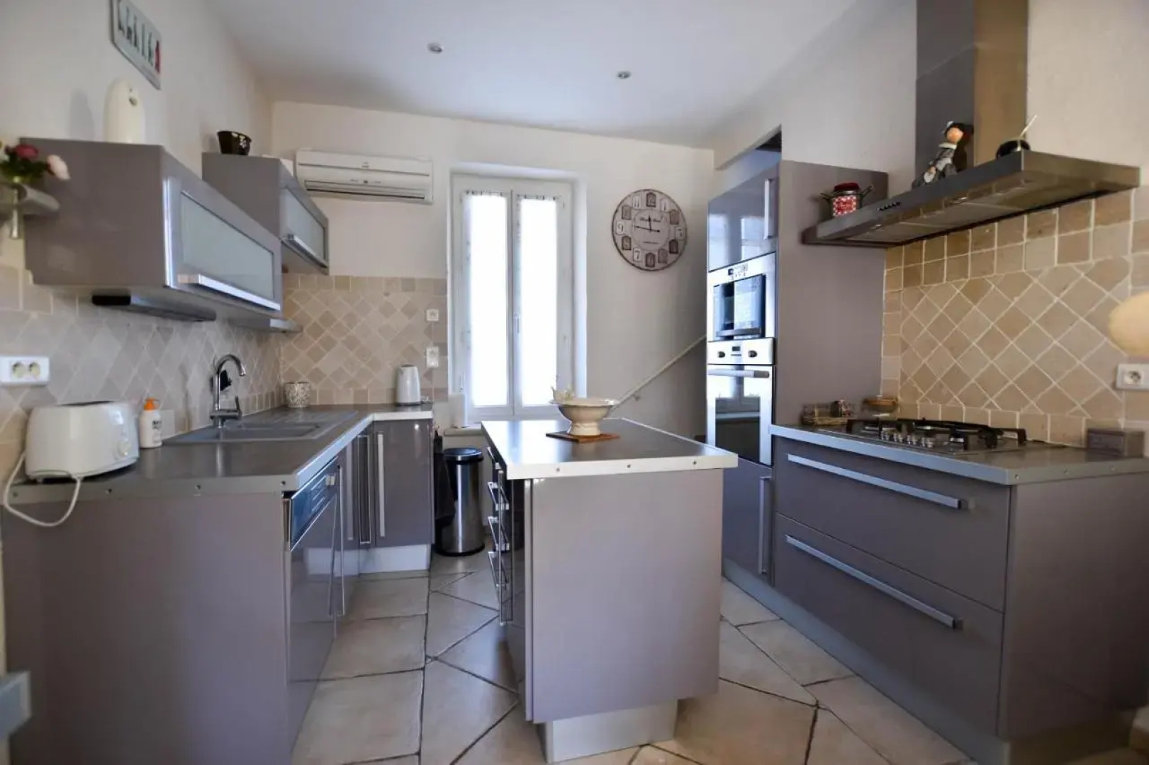 Margaillan - Les Maisons de Vincent