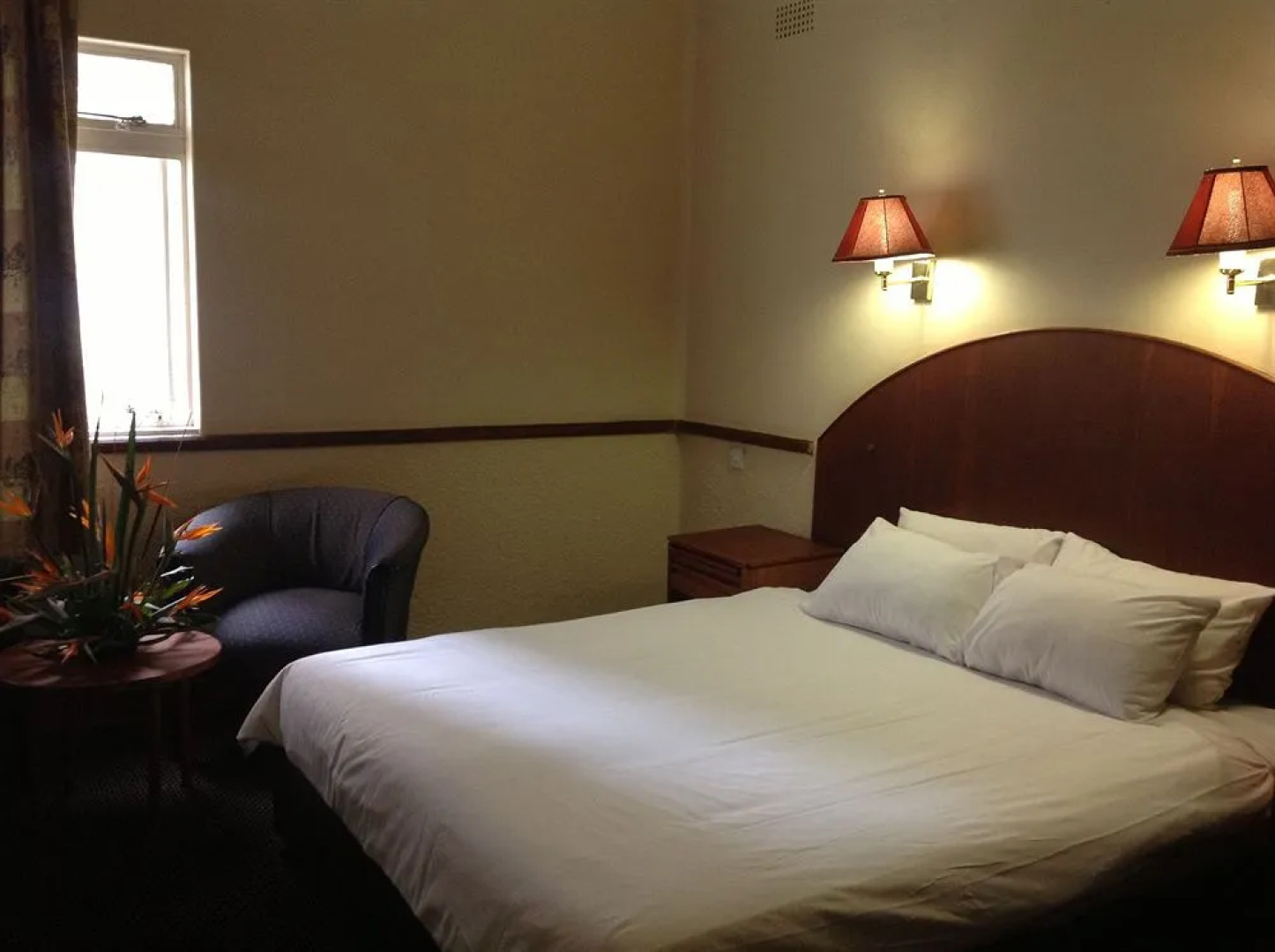 New Ambassador Hotel