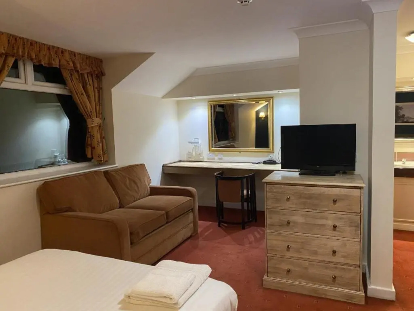 The Greyhound Hotel Leigh