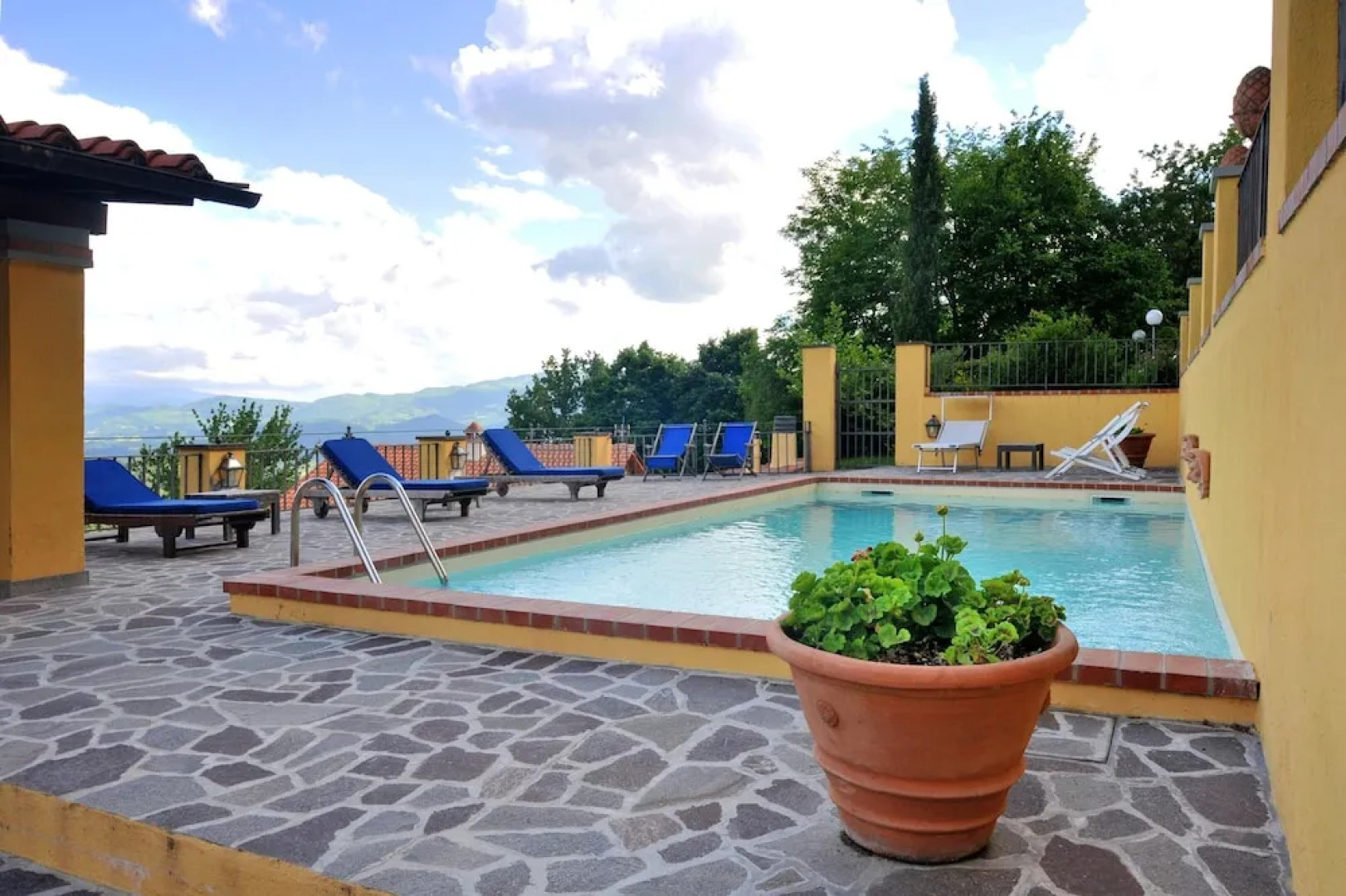 House With 2 Bedrooms in Gattaia, With Pool Access, Enclosed Garden an