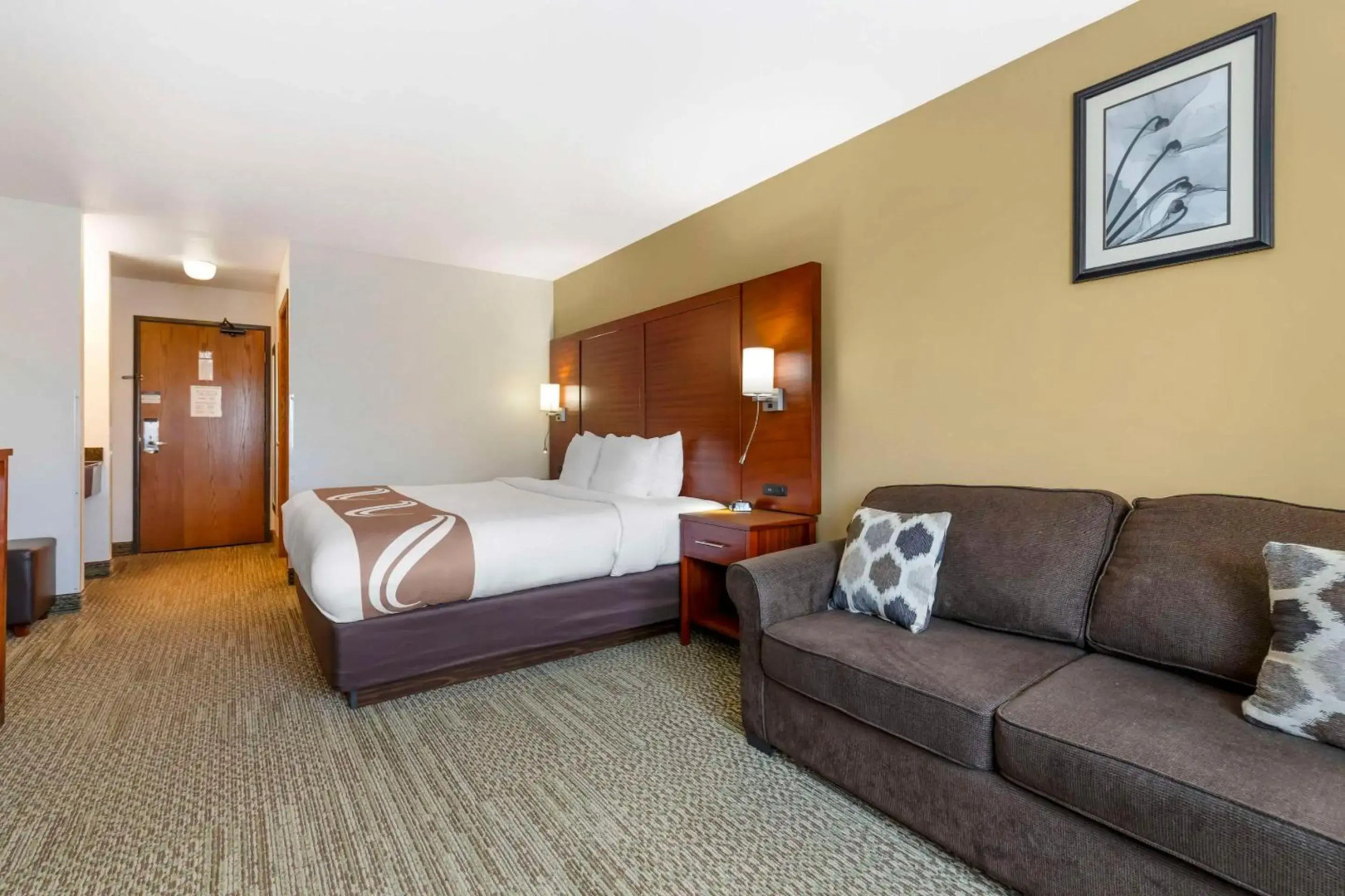 Quality Inn & Suites Stoughton - Madison South