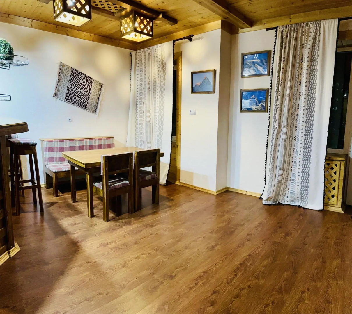 Апартаменты на улице Аланская 25