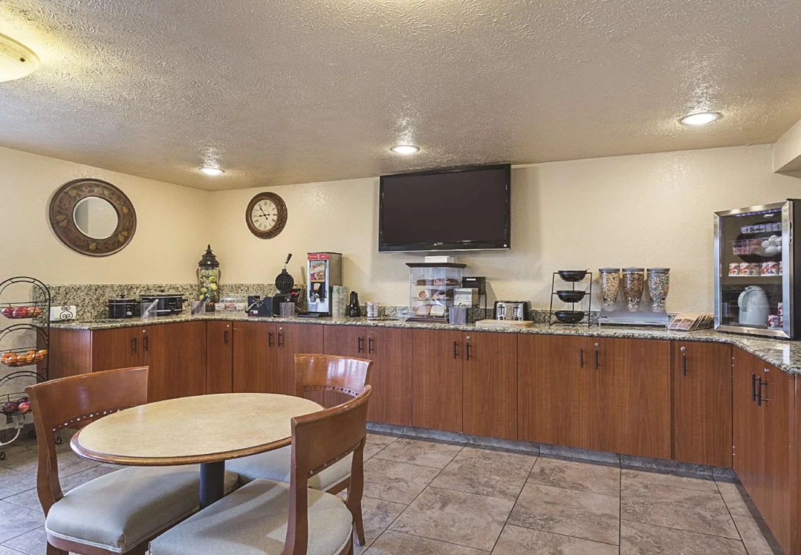 Clarion Pointe Wenatchee