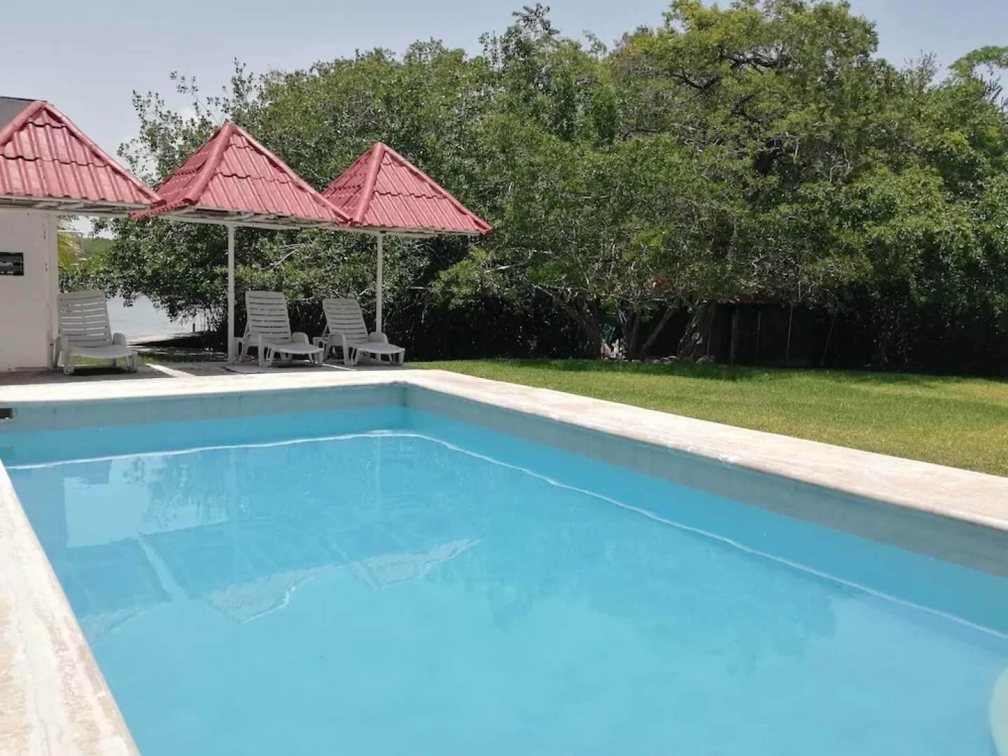 Hotel Laguna Encantada