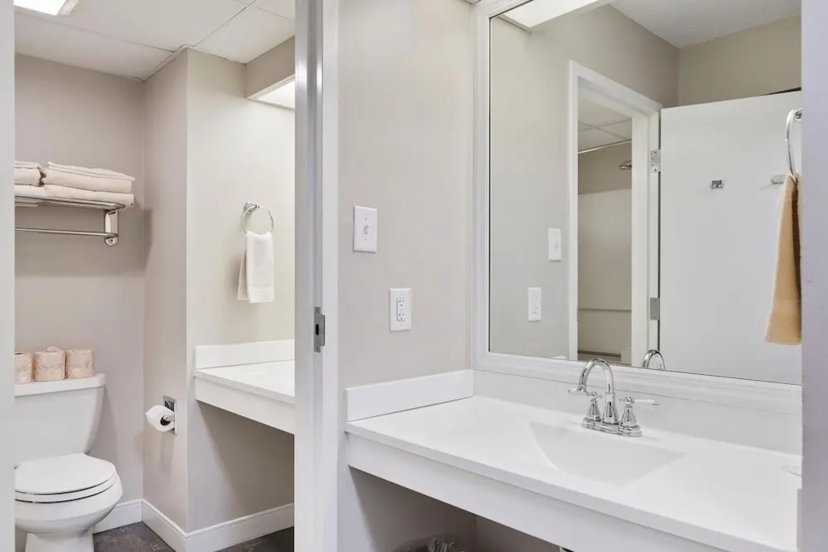 First Floor Standard Suite