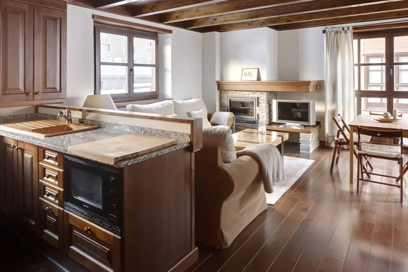 Val de Ruda 12 by Feel Free Rentals