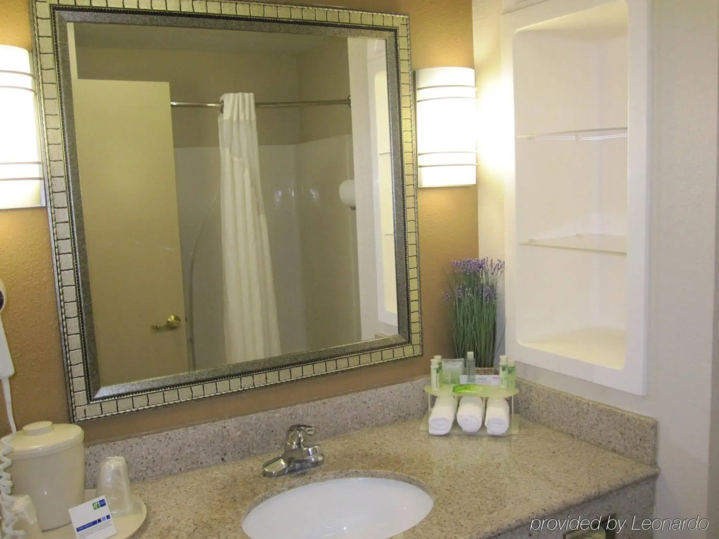 Holiday Inn Express Hotel & Suites West I 10 by IHG