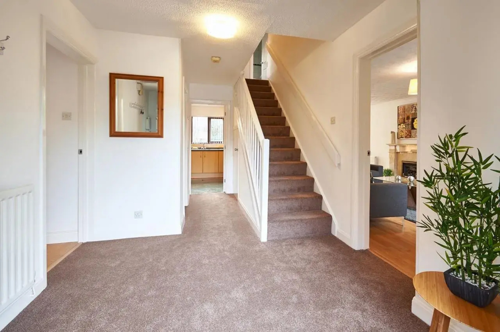 Furzton Serviced House - Shortstay Mk