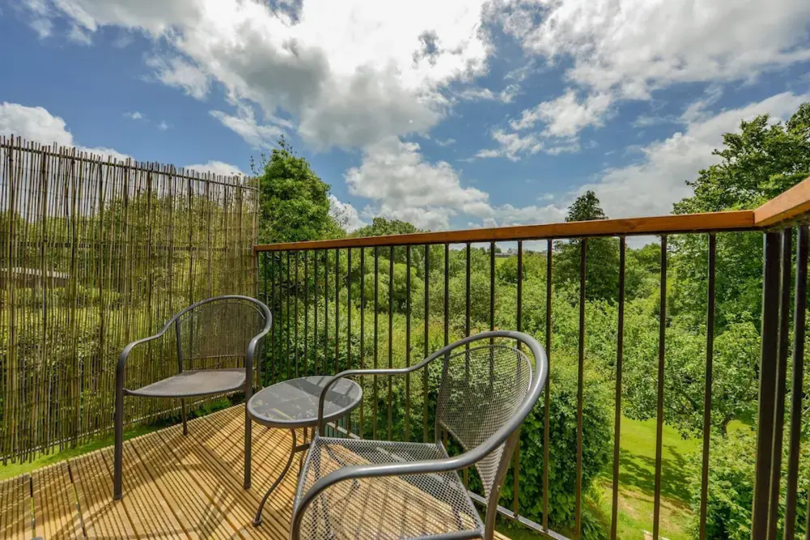 Cholwell Barn Apartment