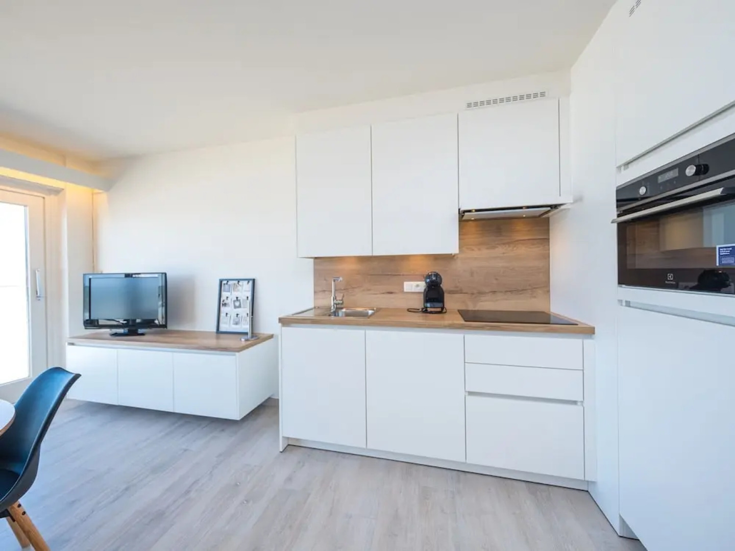 Beautiful Apartment With Stunning sea View