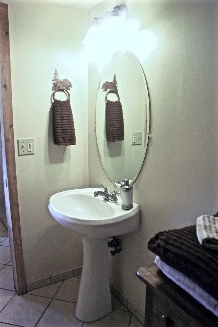 Elk River Guest Ranch