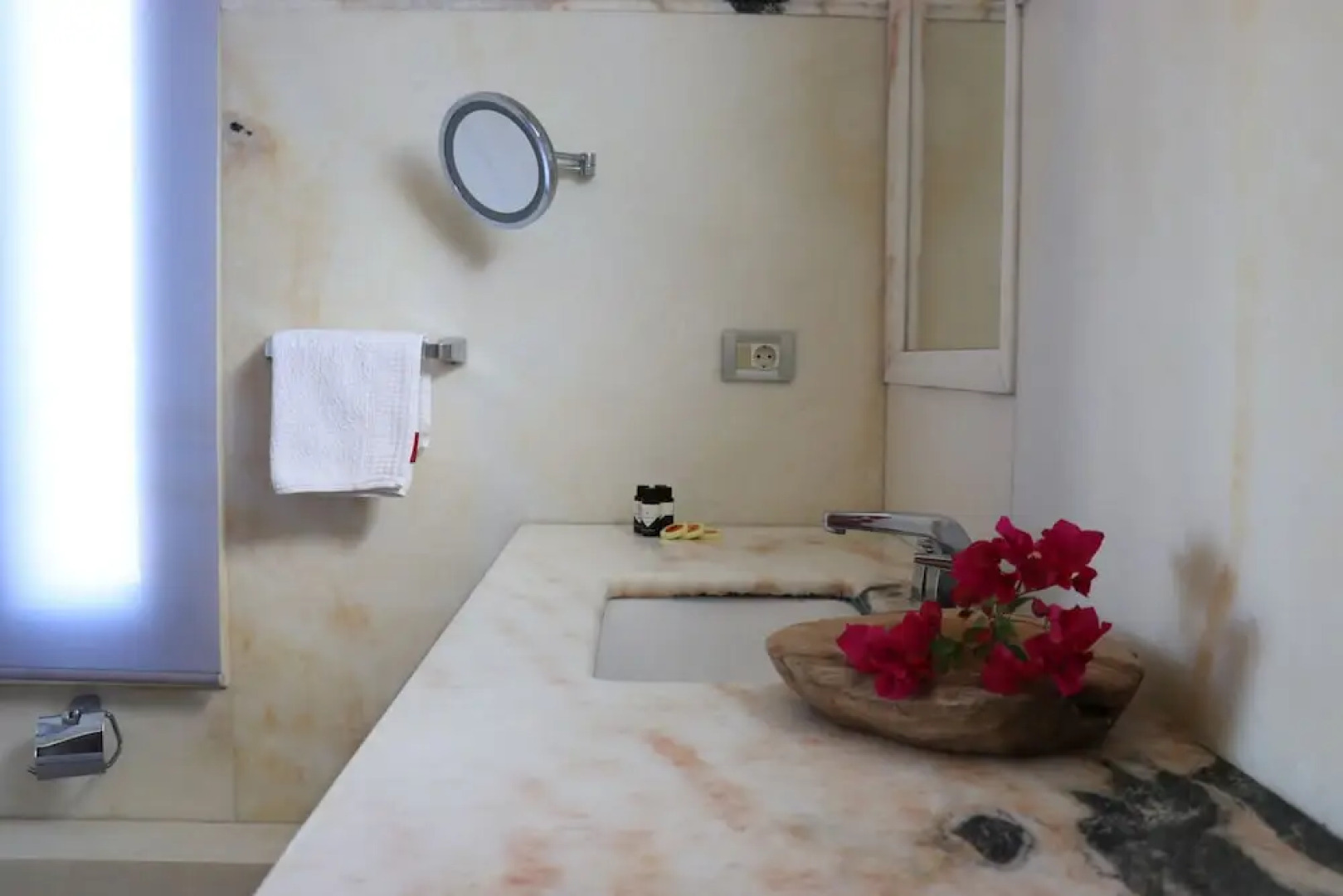 Grand Bleu by Fun In the Sun