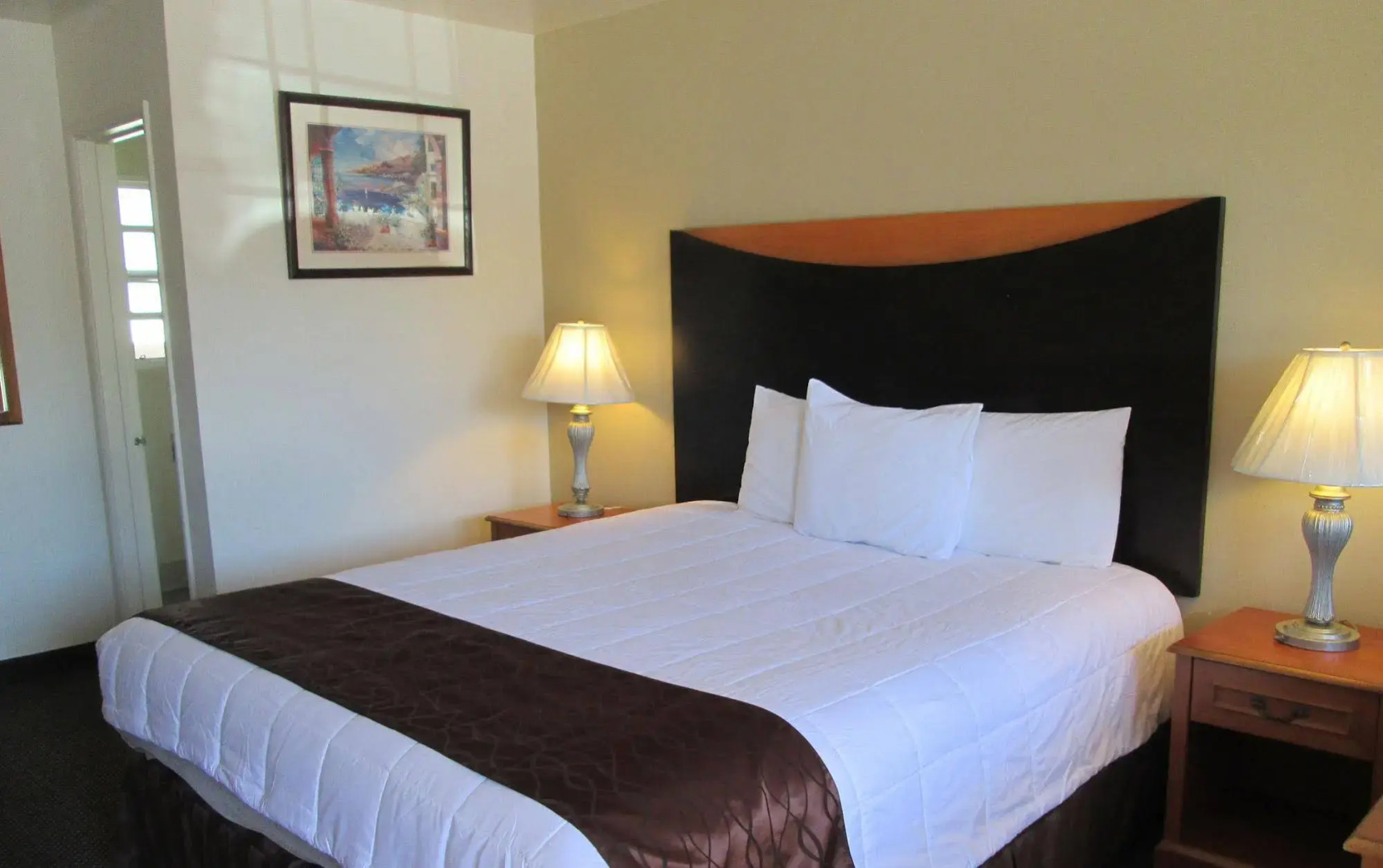 Town and Country Inn