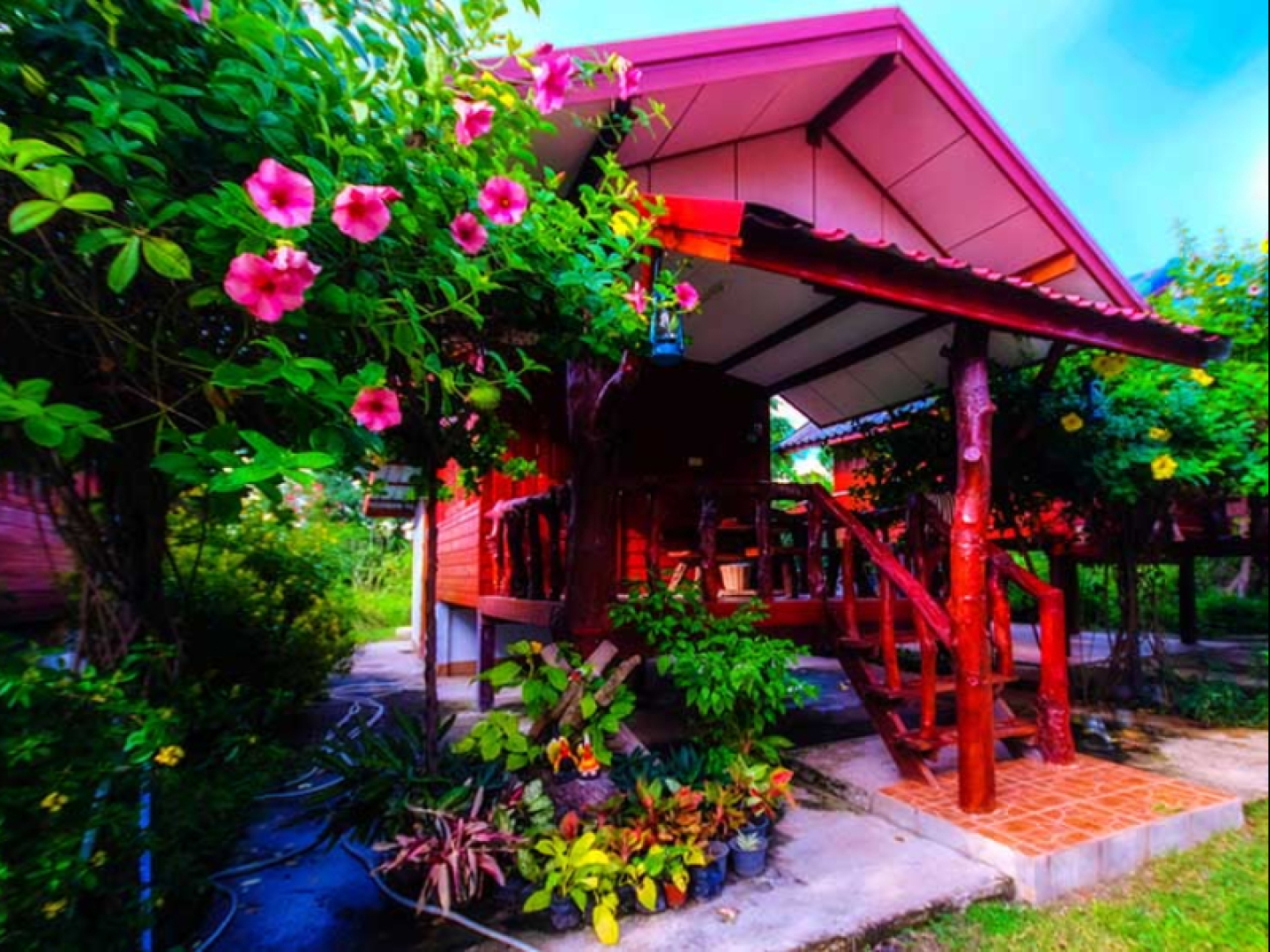 Baan Kamolsit Resort