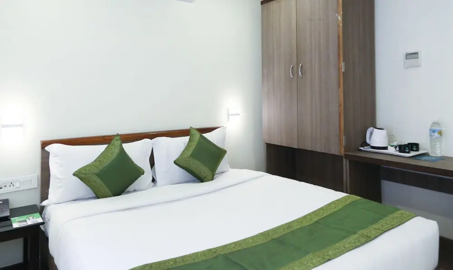 Itsy Hotels N Square