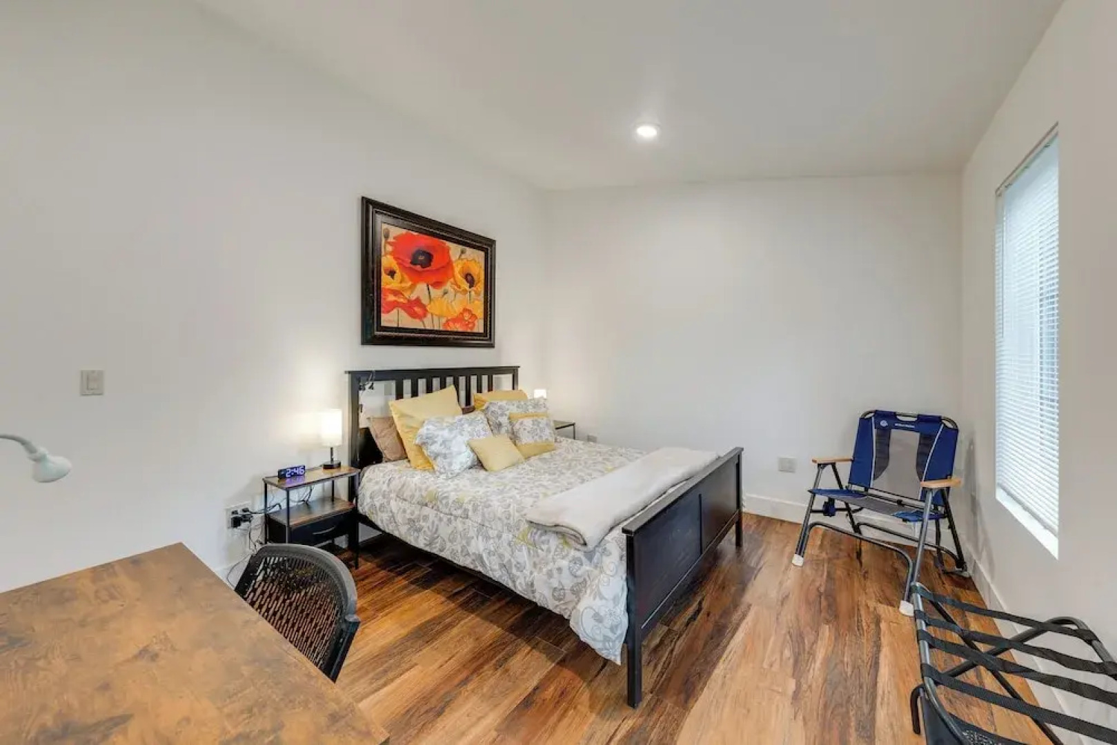 Waterfront Whidbey Island Hideaway w/ Beach Access