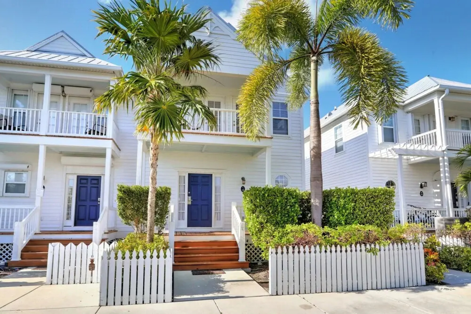 Waterfront Luxury Villa With Sunset Views And Boat Slip 3 Bedroom Townhouse by RedAwning